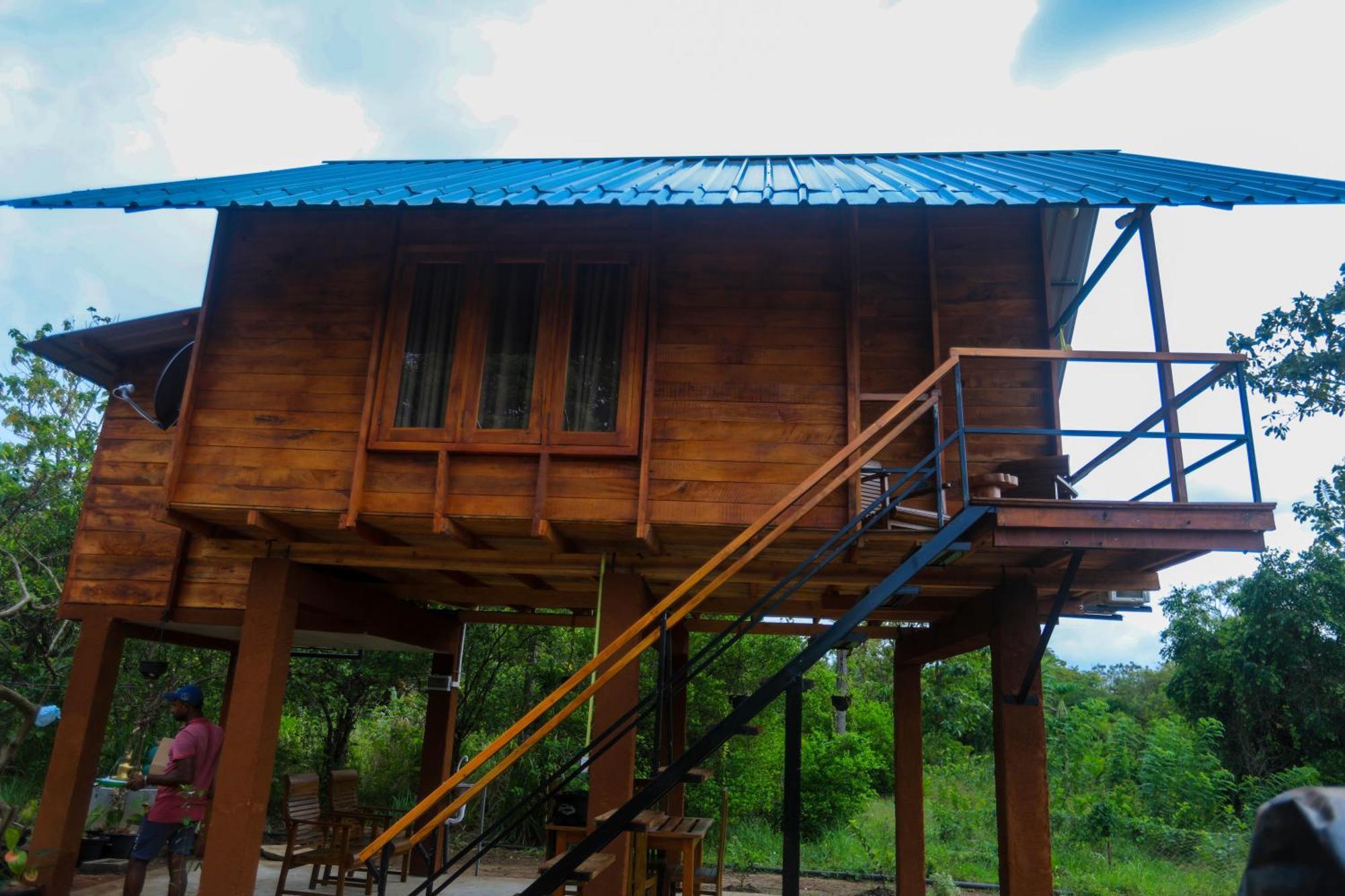 Lion Wood Treehouse Villa Talkote Exterior photo